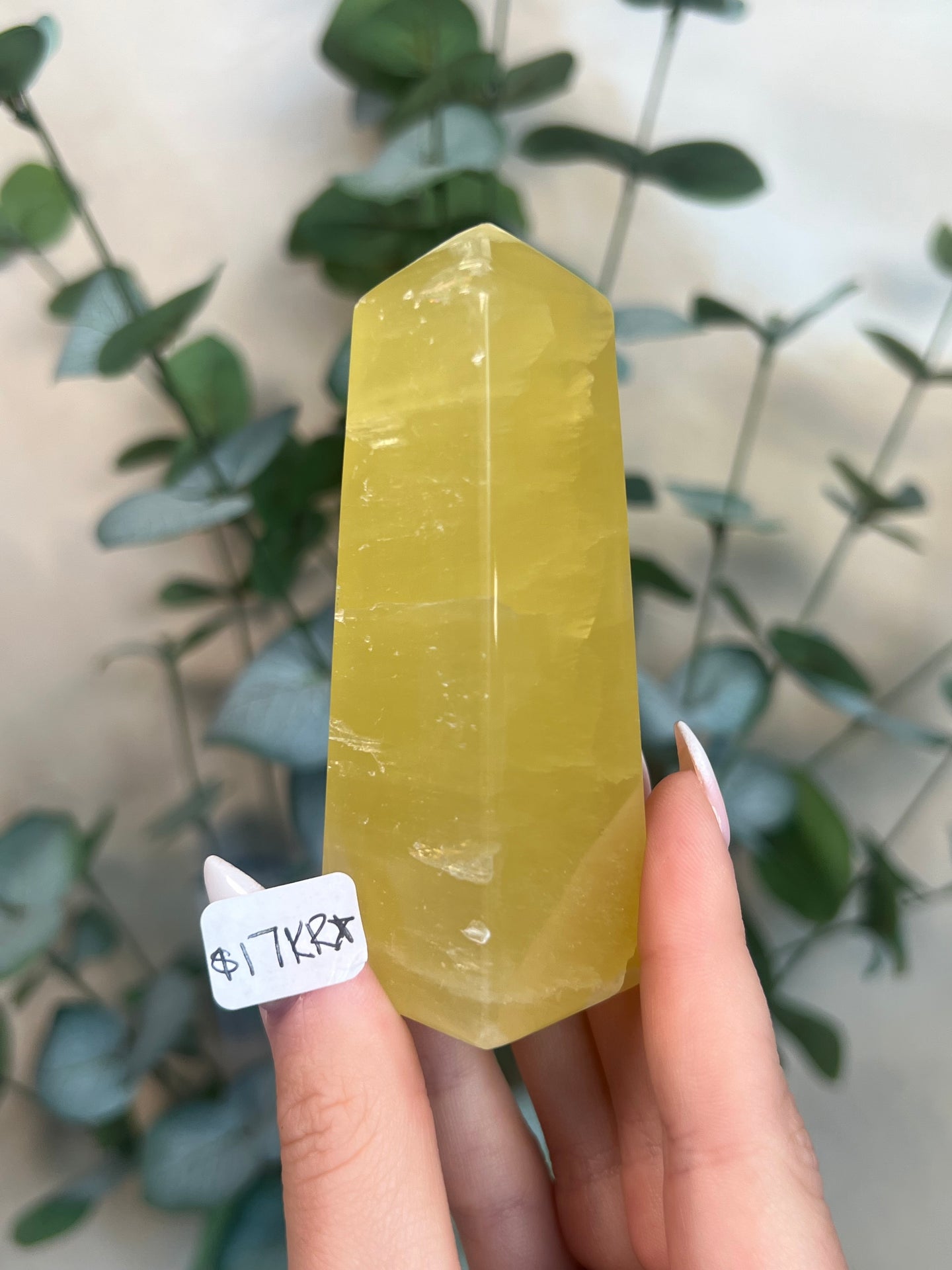 Lemon Calcite Tower (11-17, 6 options)